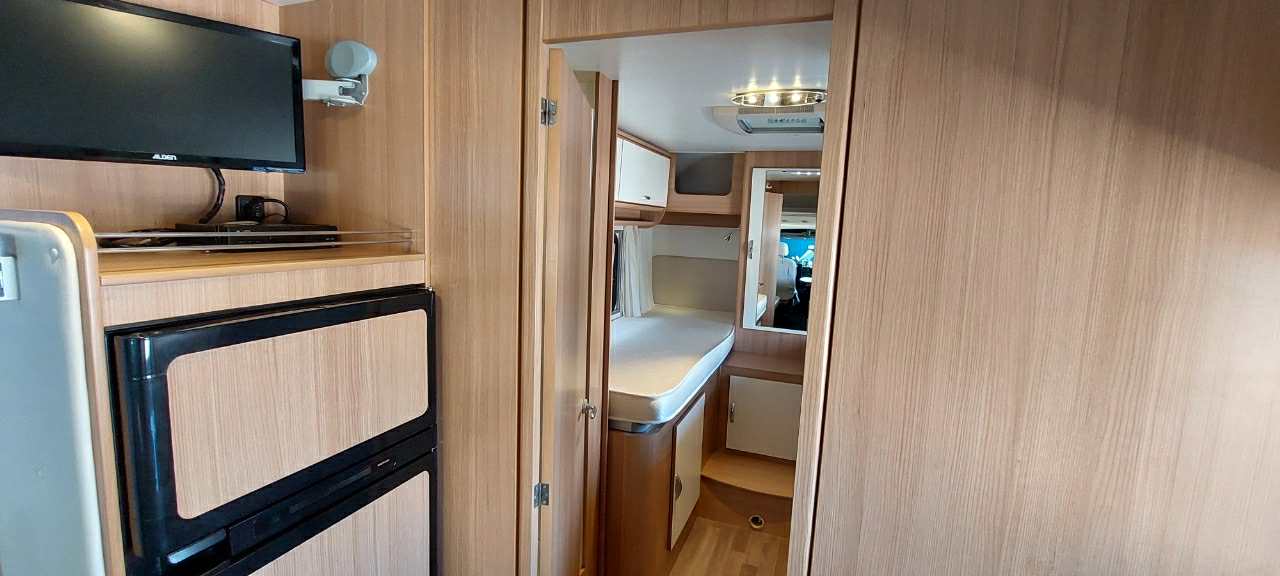 Kitchen with sink and hob